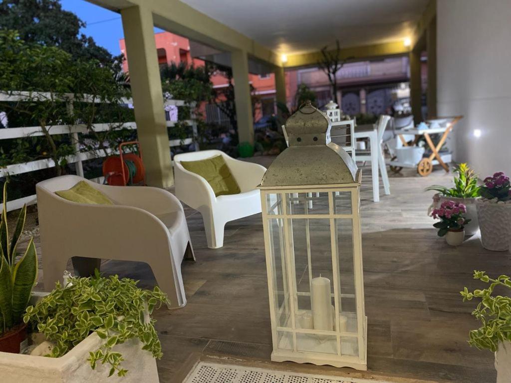Virò House Acomodação com café da manhã Squinzano Exterior foto