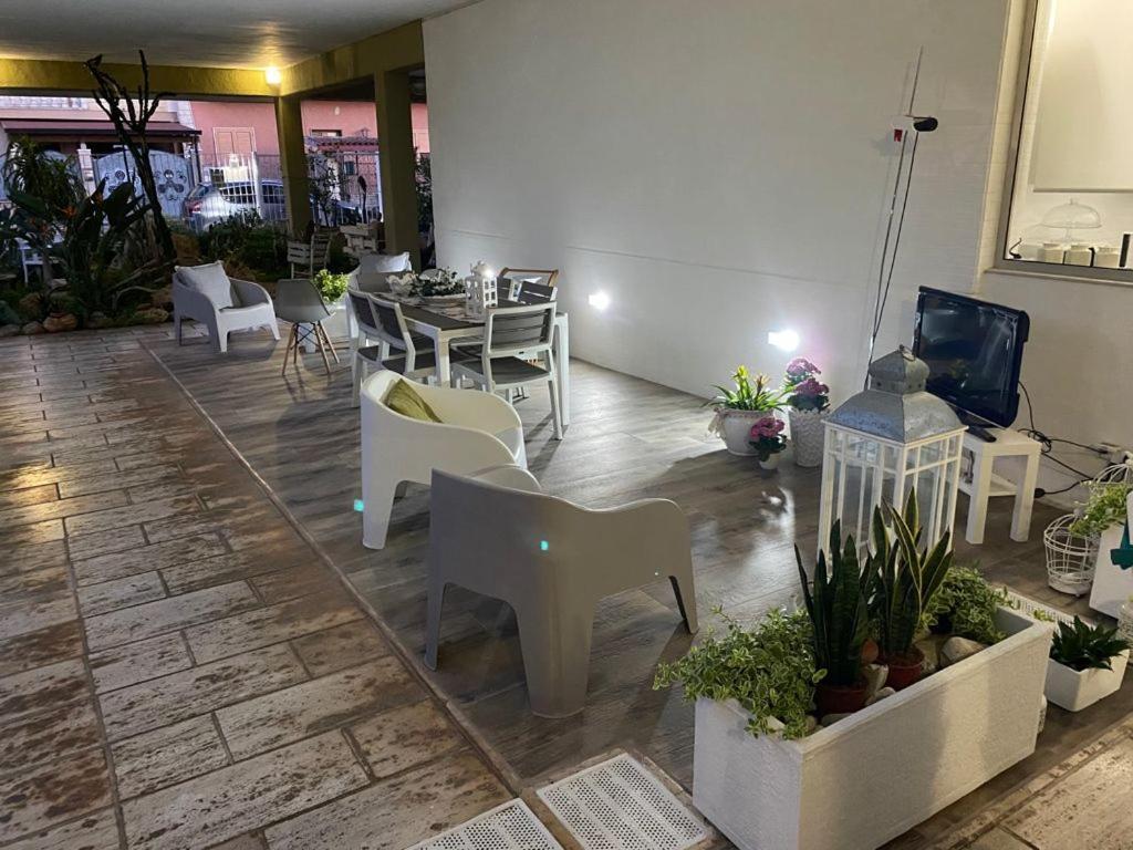 Virò House Acomodação com café da manhã Squinzano Exterior foto