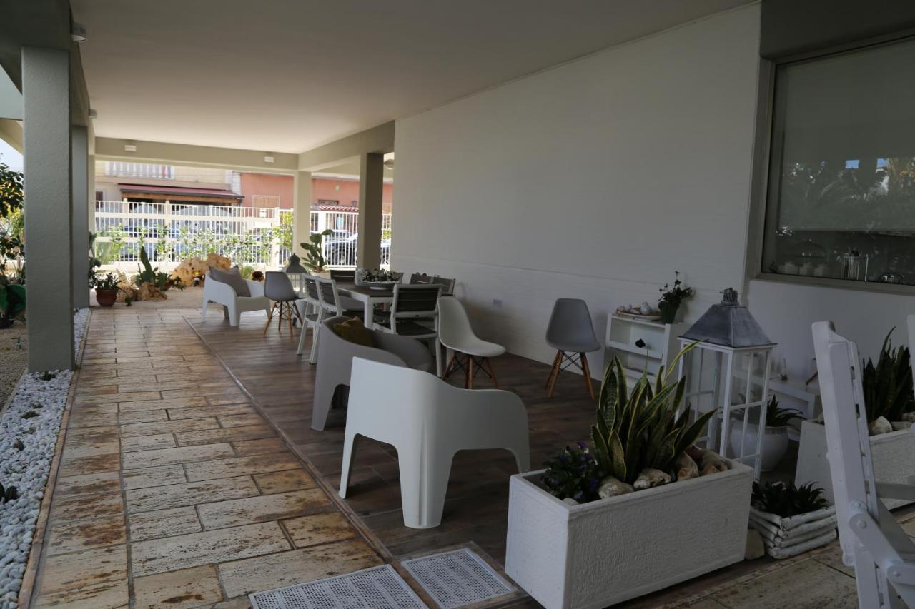 Virò House Acomodação com café da manhã Squinzano Exterior foto